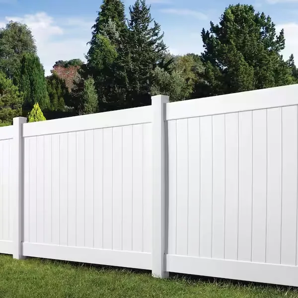 White Vinyl Privacy Fence Installation - Trenton, Michigan