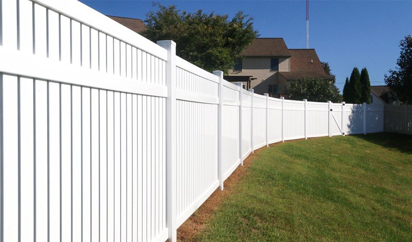 vinyl semi private fence installation woodhaven michigan vinyl semi private fence installation woodhaven michigan